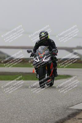 media/Nov-29-2025-TrackDaz (Sat) [[10ae2d9bce]]/C Group/Session 4 (Wheelie Bump)/